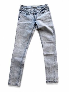 Levi's Light Wash Skinny Jeans for Women